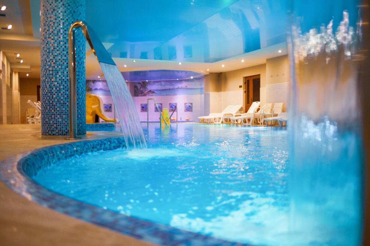 Romantik Spa Hotel Яремче Екстериор снимка