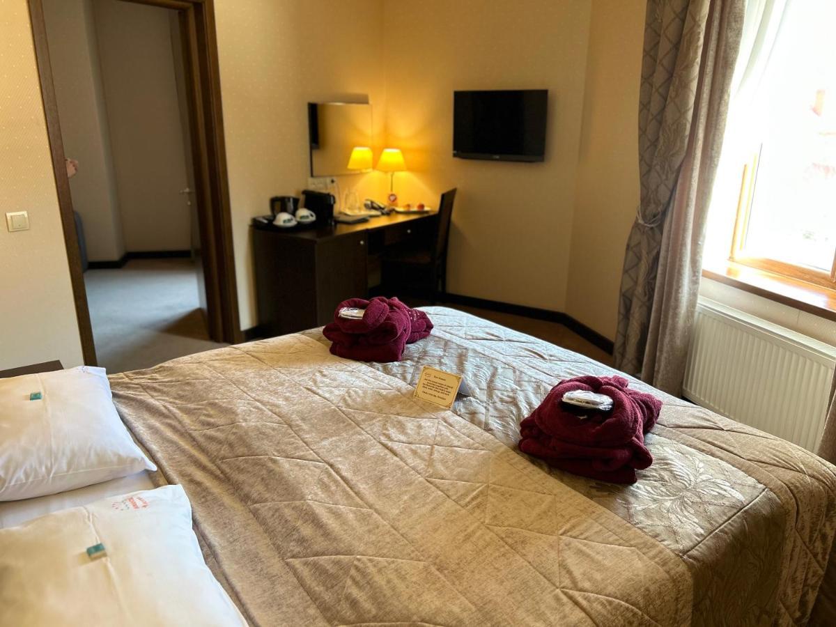 Romantik Spa Hotel Яремче Екстериор снимка