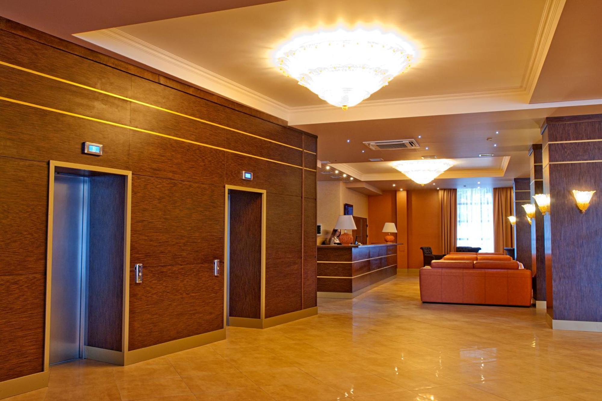 Romantik Spa Hotel Яремче Екстериор снимка